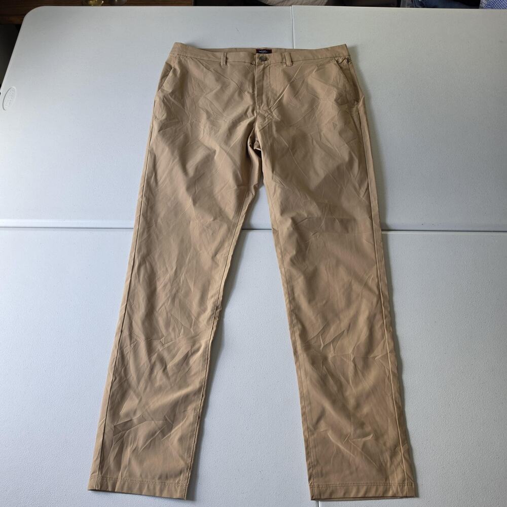 UNTUCKit Traveler Pant 2.0 Pants Mens 36x32 Tan Slim Fit Travel Chino Casual